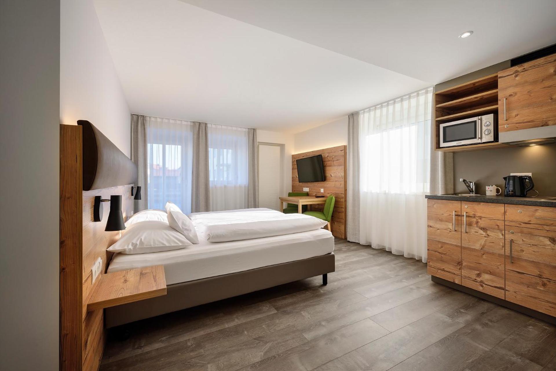 Aparthotel Rose エルヴァンゲン エクステリア 写真