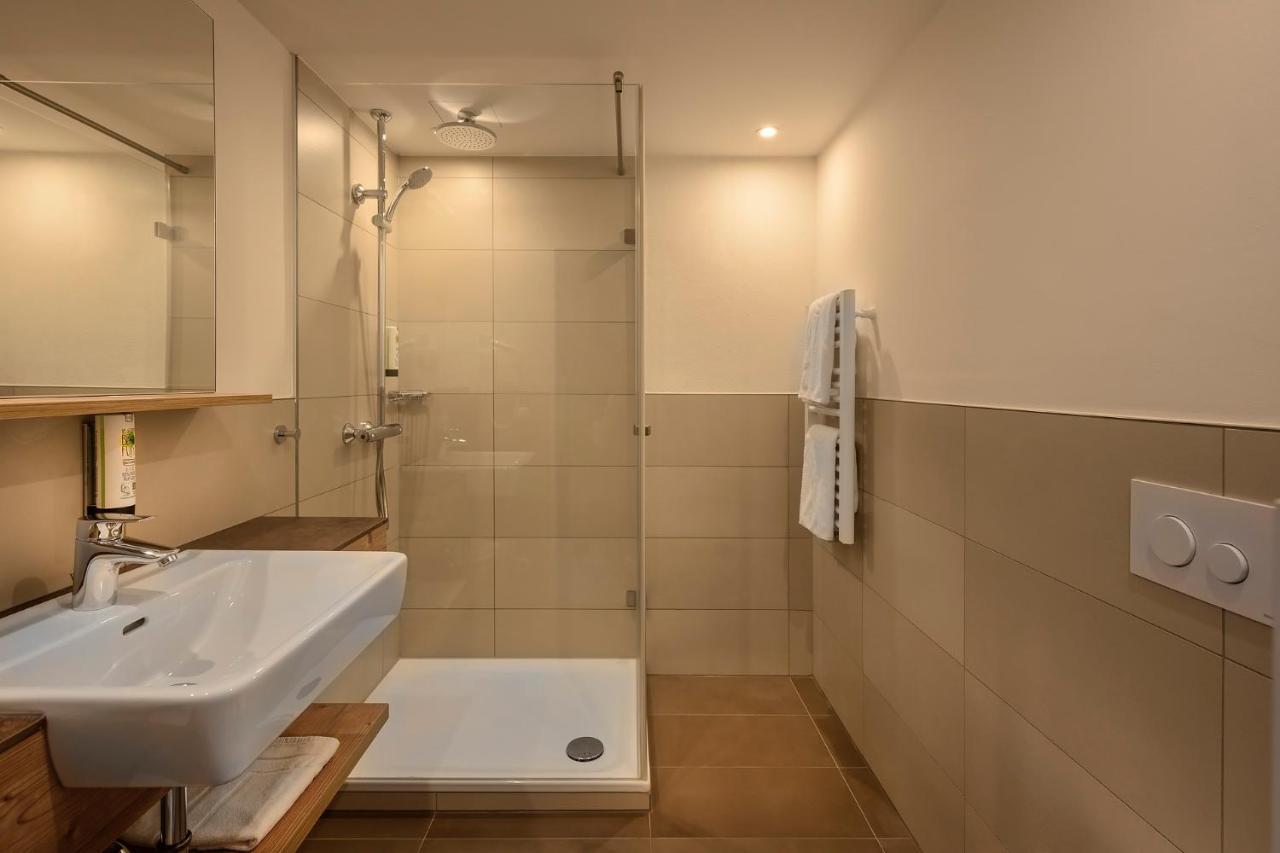 Aparthotel Rose エルヴァンゲン エクステリア 写真